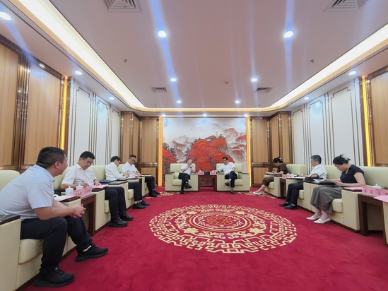 YY易游官网APP与江西省投资集团有限公司开展工作会谈1.jpg