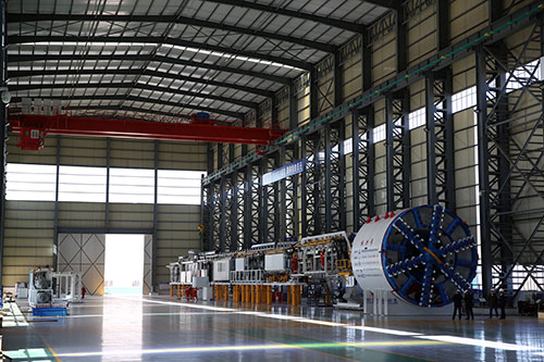 中铁电建制造的第一台盾构机